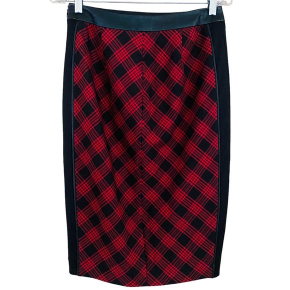The Limited NWT Black & Red Faux Leather Trim Plaid Side Zip Pencil Skirt Size 4 - Picture 4 of 8
